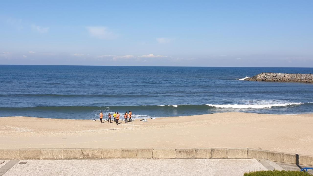 The Shore At Seaside Paradise - Cozy Patio On The Promenade Espinho  Ngoại thất bức ảnh